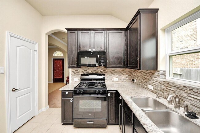 Building Photo - 4210 Audrey Manor Ln