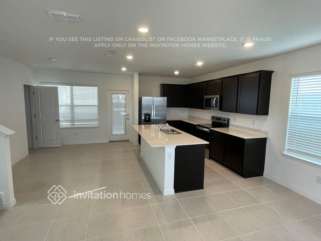 Building Photo - 5834 Sagebrush Aly