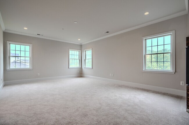 Building Photo - 2847 Seabiscuit Dr