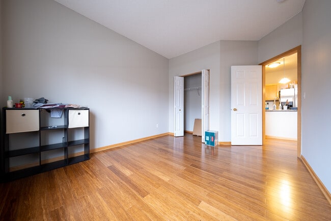 Building Photo - 9420 Marshall Rd