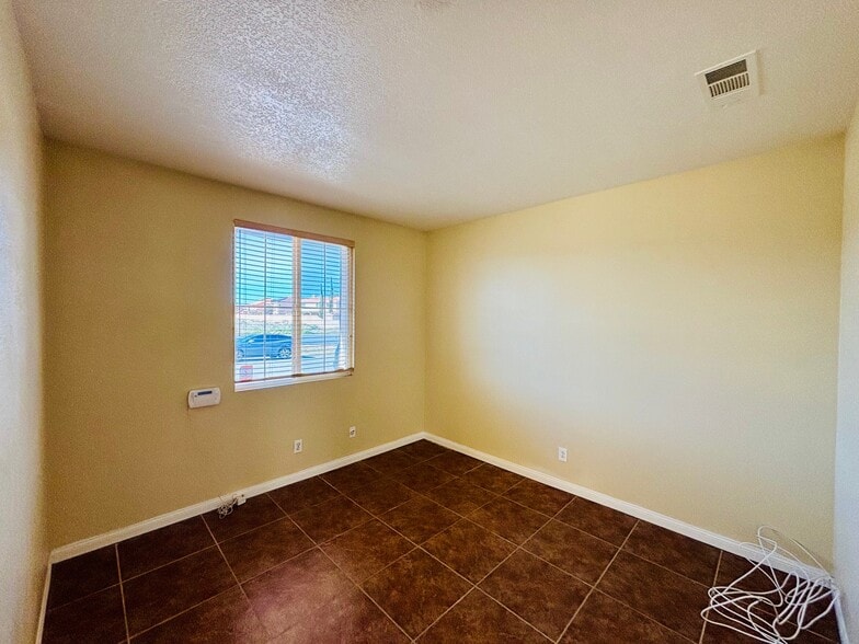 Building Photo - 36742 37th St E