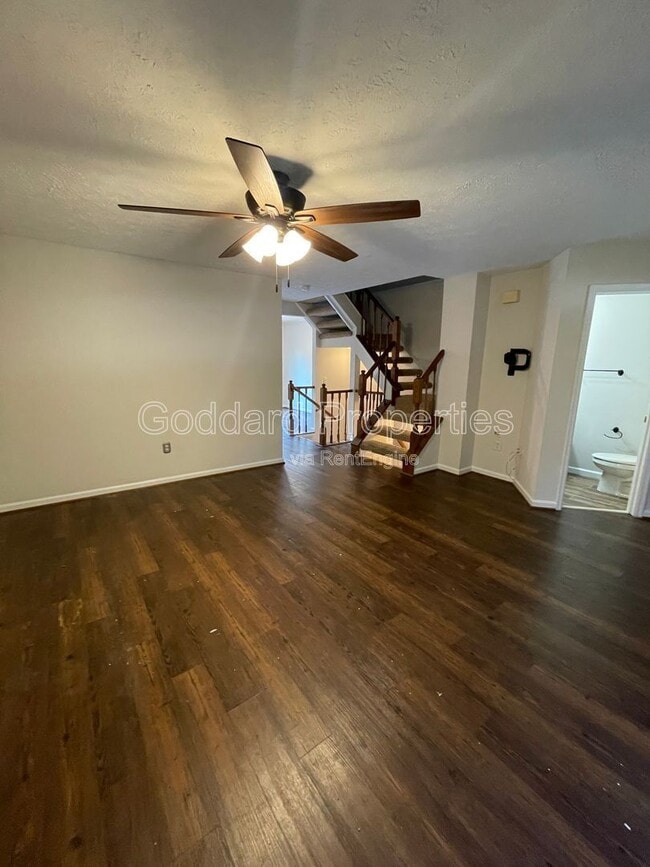 Building Photo - 18 Corriedale Ct