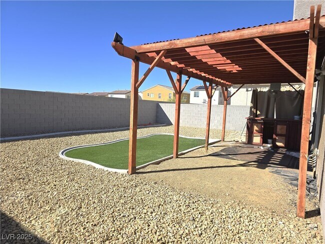Building Photo - 2713 Holmes Creek Ct