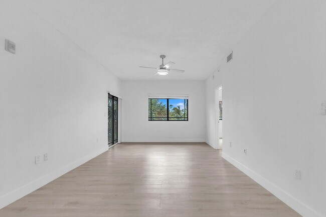 Building Photo - 2916 Tuscany Ct
