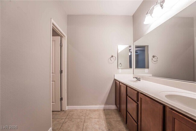 Building Photo - 1129 Ricavoli Ct