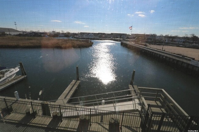 Building Photo - 516 Marina Pointe Dr