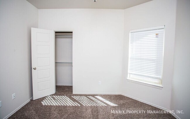 Building Photo - 12007 Englewood Ave