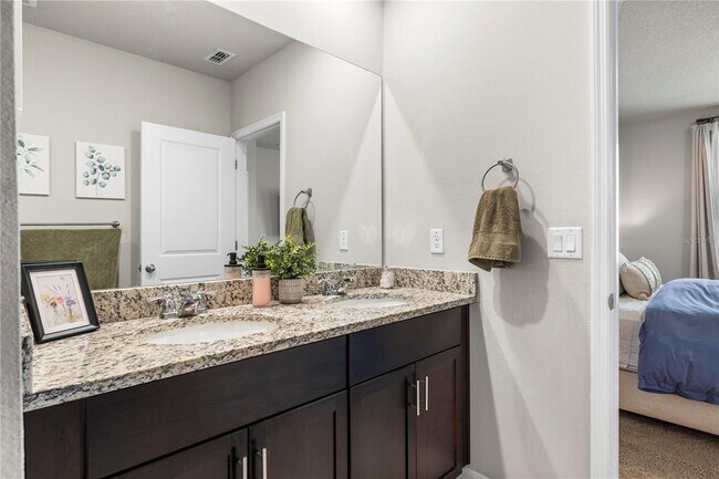 Building Photo - 34799 Telluride Ln