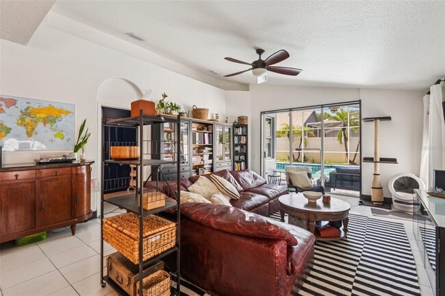 Building Photo - 1266 Paradise Lake Dr