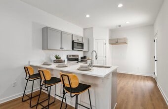 Building Photo - 11453 W 35th St S