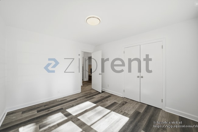 Building Photo - 2968 Sylvan Ramble Rd NE