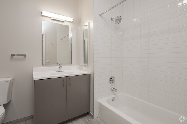 1BR, 1BA - 637SF - Pershing Place