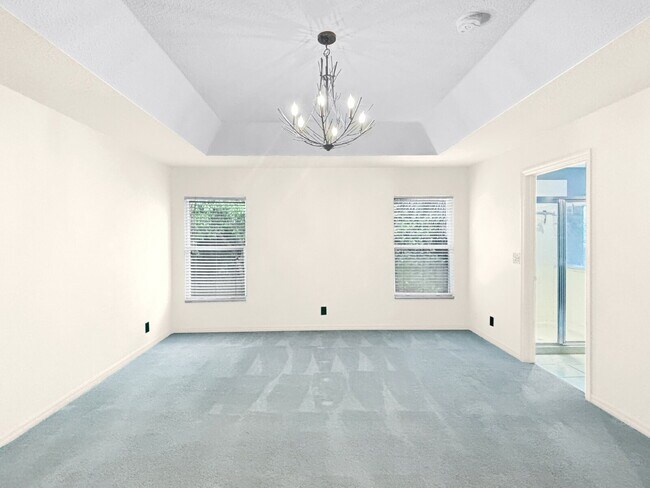 Building Photo - Spacious 3BR Townhome in Gated Villa Palma | Garage | Community Pool