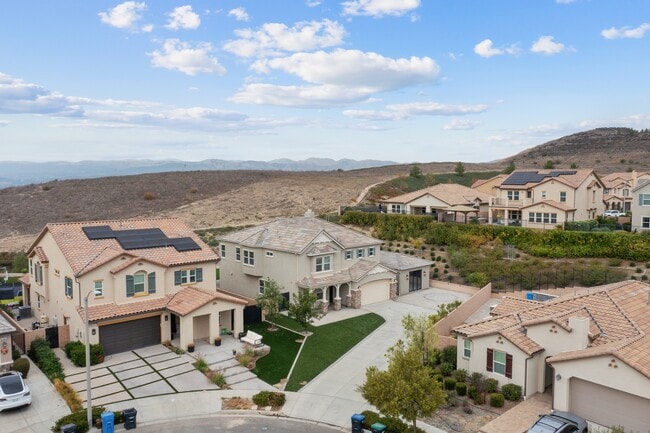 Building Photo - 3511 Pear Ct