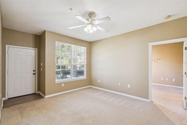 Building Photo - 825 Grand Regency Pointe