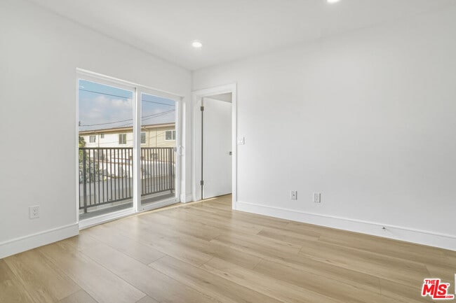 Building Photo - 2057-2054 S Garth Ave