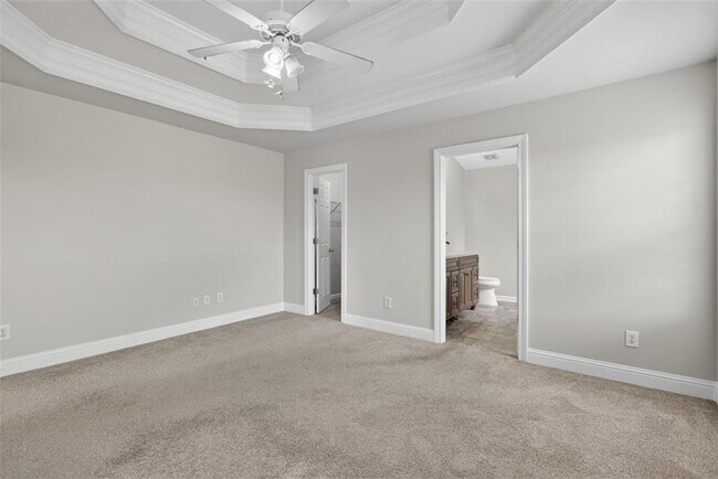 Building Photo - 5630 Saltcreek PIace NE