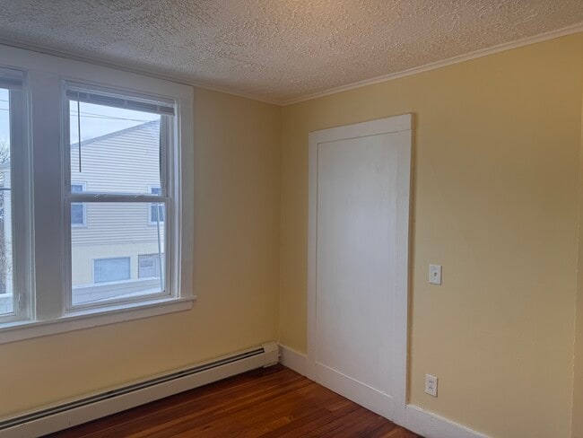 Building Photo - 20 Washington Ave