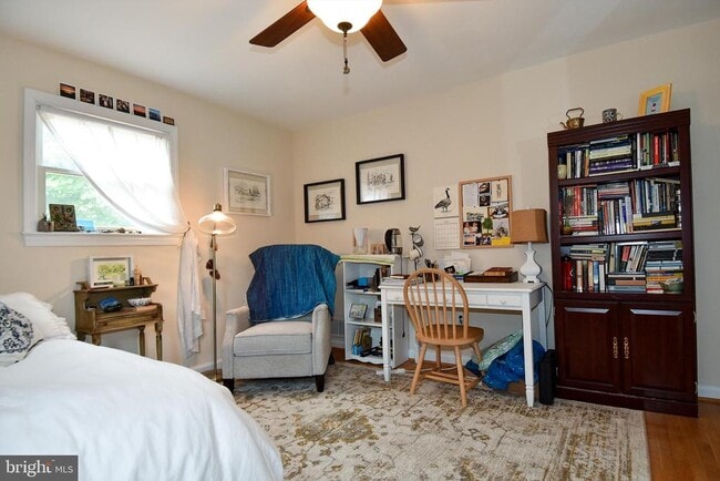 Building Photo - 6246 22nd Rd N