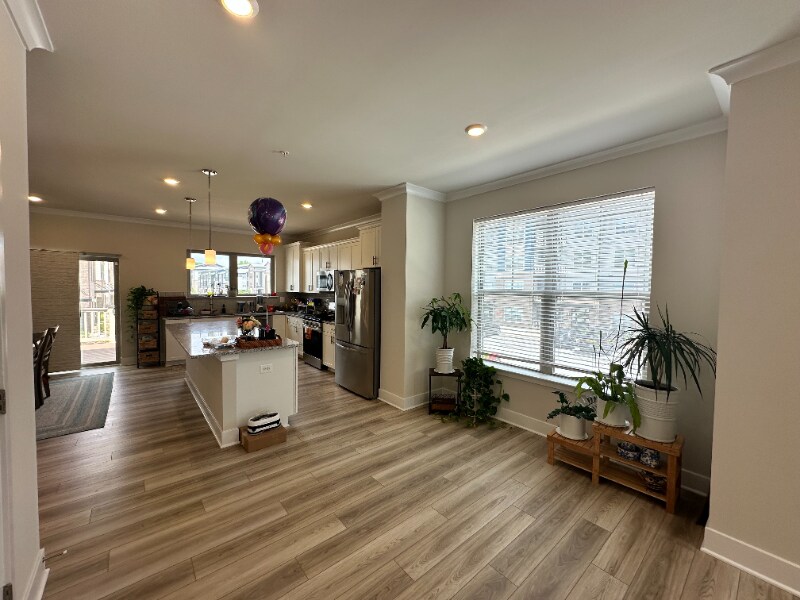 Building Photo - 3615 Artesian Ln