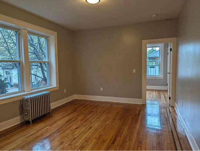 Building Photo - 85 Anderson St