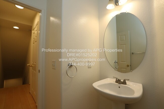 Building Photo - 187 Shattuck St