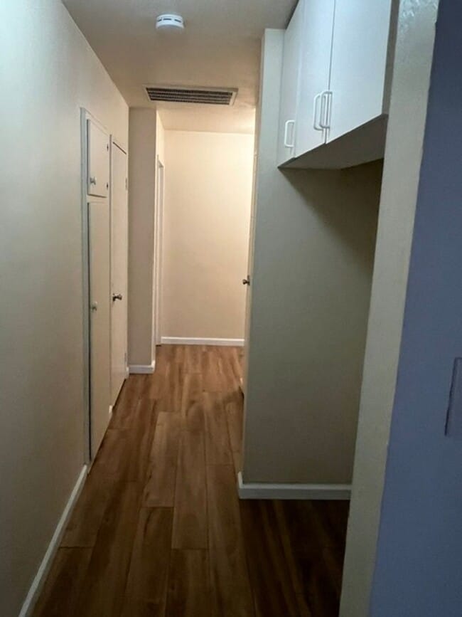Building Photo - Home for Rent in South Sacramento