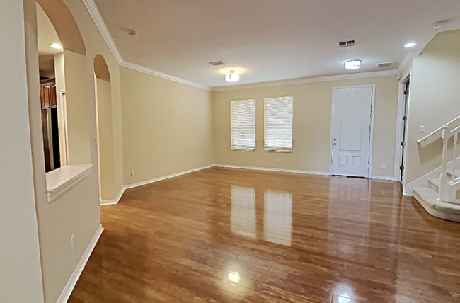 Building Photo - 8531 Native Pine Way