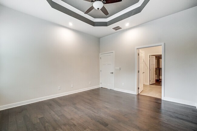 Building Photo - 5805 Barrowlands Ct