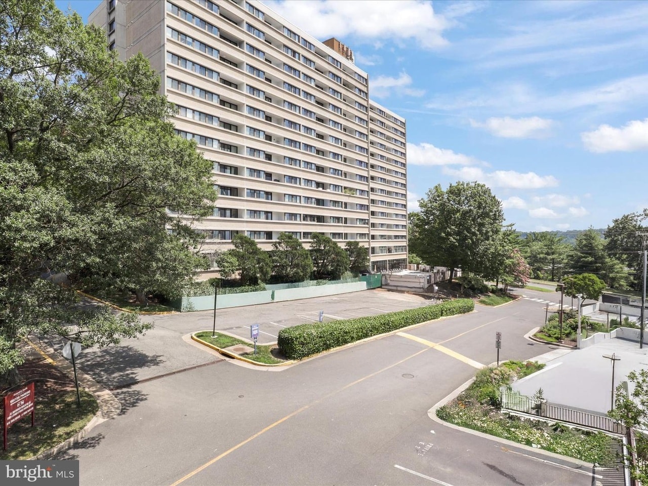 Building Photo - 5911 Edsall Rd