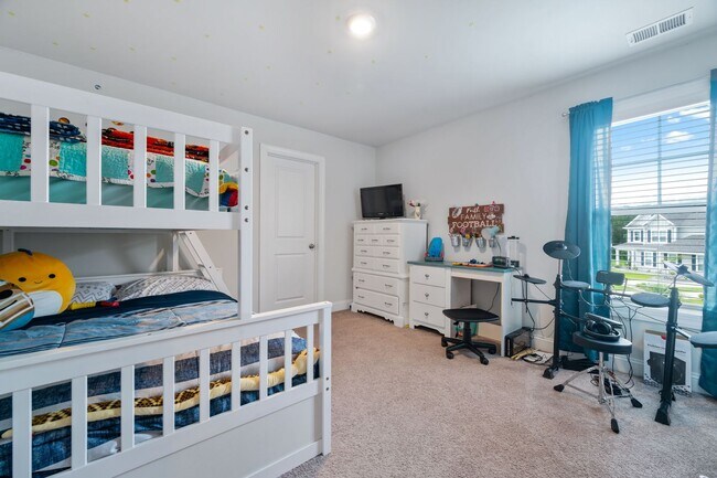 Building Photo - 1339 Bermuda Grass Dr