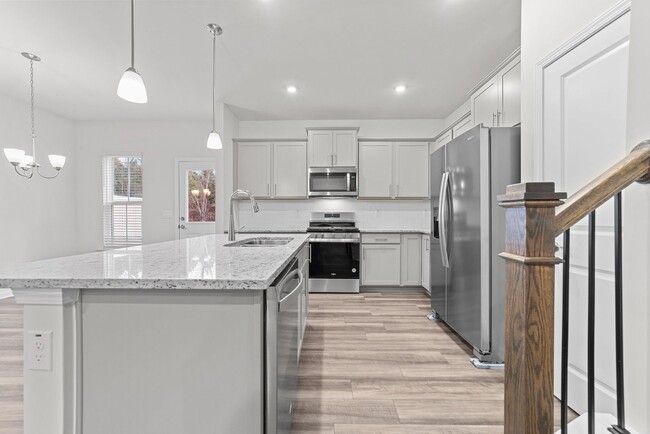 Building Photo - Gorgeous New Construction!  Updated Kitche...