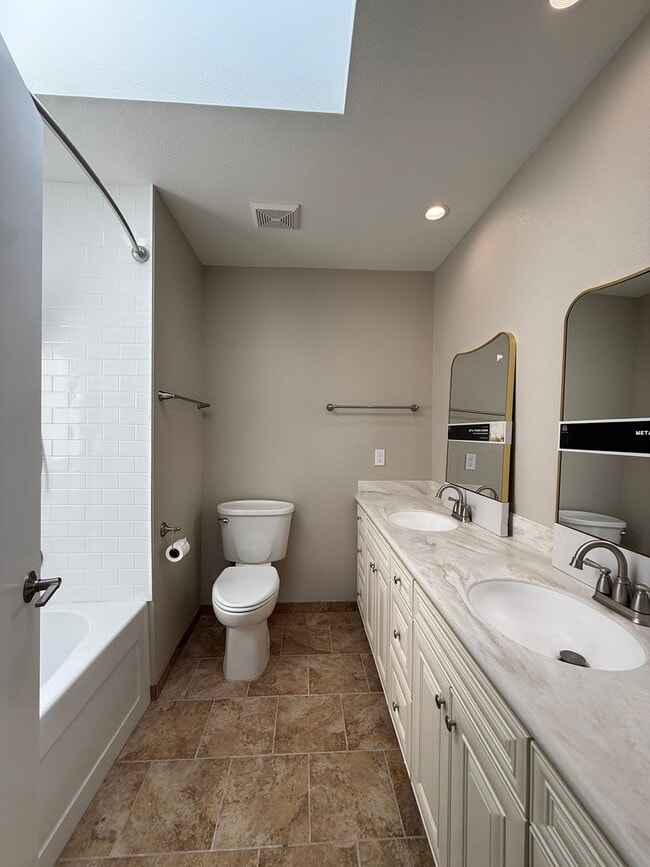 Building Photo - Completely Remodeled Home