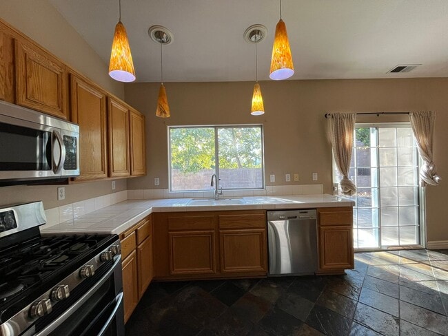 Building Photo - 1217 Echo Ct