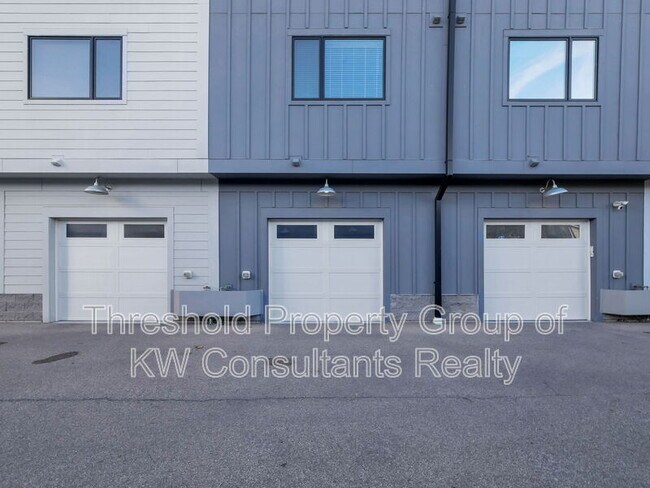 Building Photo - 1159 N 4th St