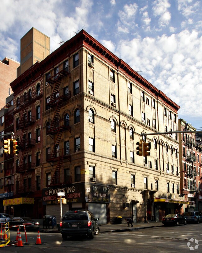 Primary Photo - 56 Market St