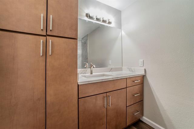 Building Photo - 4901 Curzon Ave