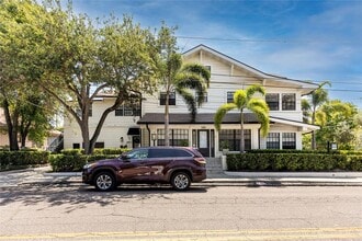 Building Photo - 1020 S Rome Ave