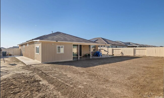 Building Photo - 8018 Cuyama River St