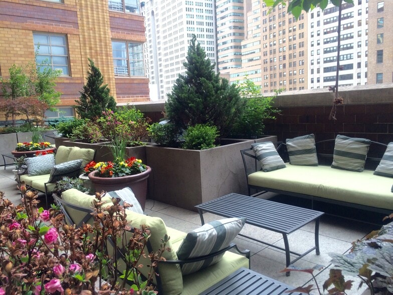 Primary Photo - 20 West Street