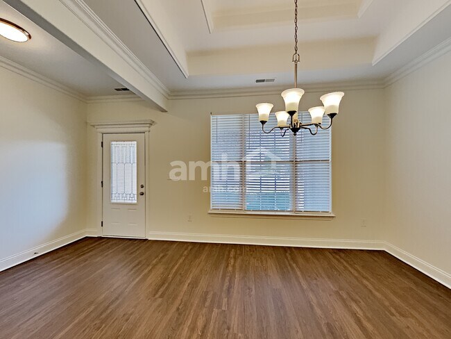 Building Photo - 113 Gatone Ct