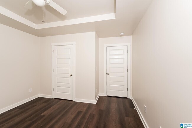 Building Photo - 9937 Hunter Pl