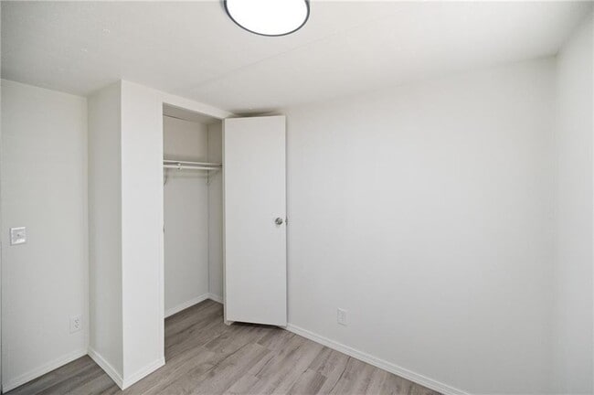 Building Photo - 4838 McCrary Rd