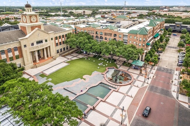 Building Photo - 2299 Lone Star Dr