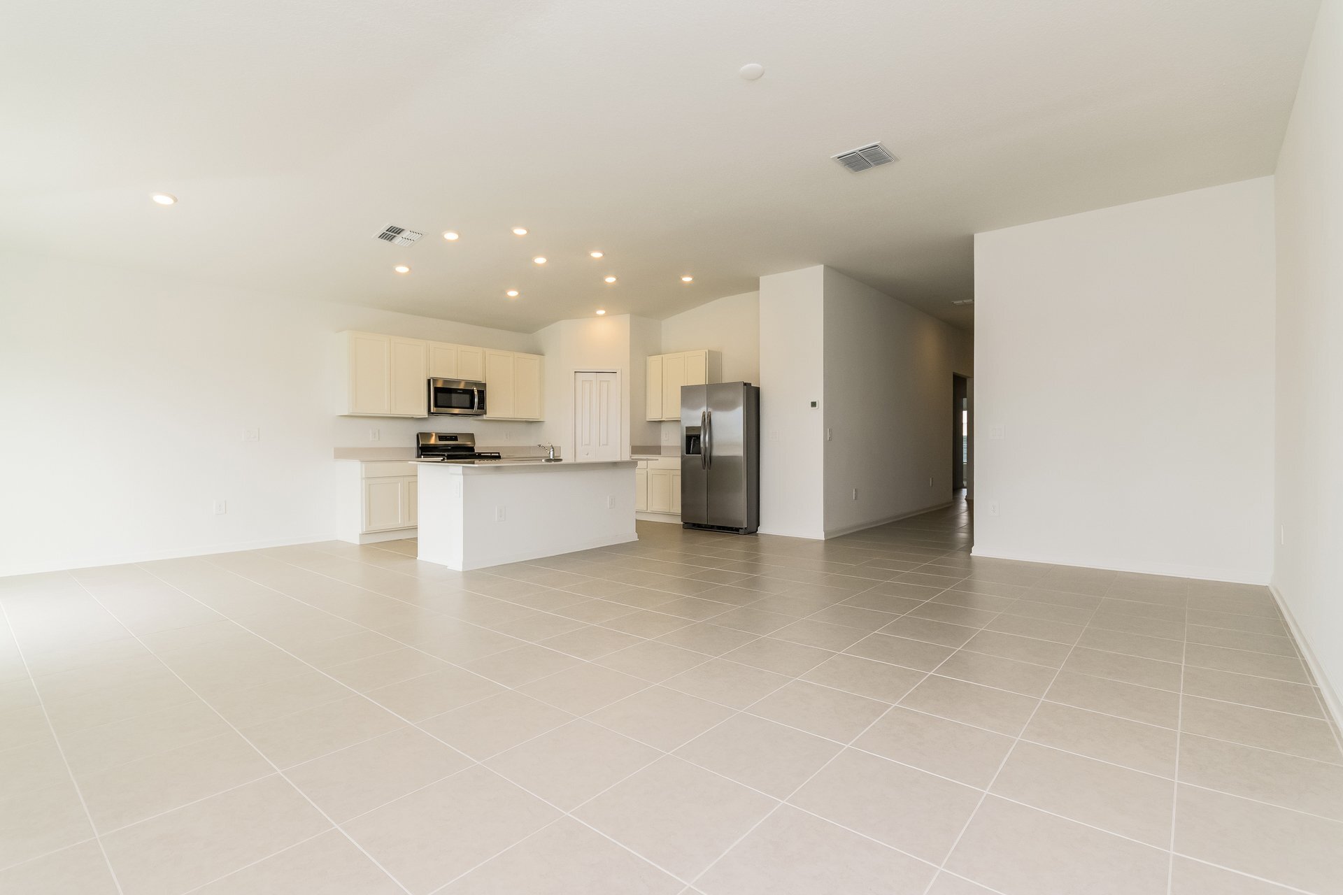 Building Photo - 7677 Gemstone St