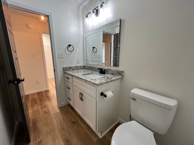 Building Photo - ***MOVE-IN SPECIAL*** $500 OFF *** Beautif...
