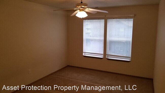 Building Photo - 18310 SE Abernethy Ln