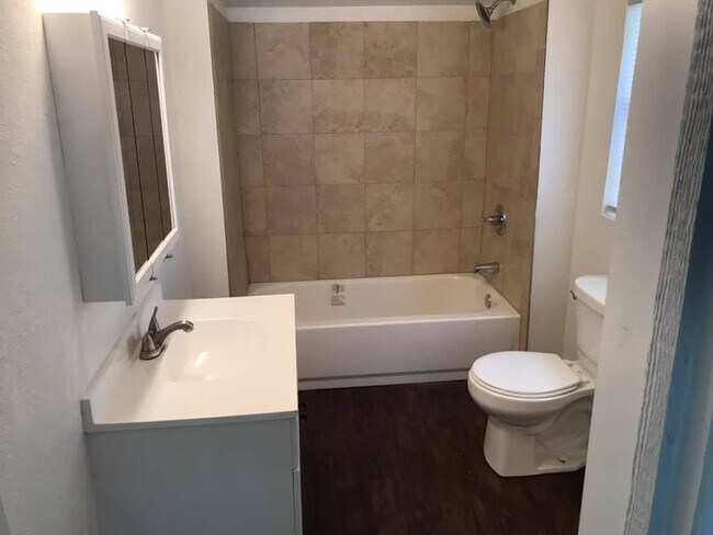 Building Photo - 2/2 on 9 acres horse property