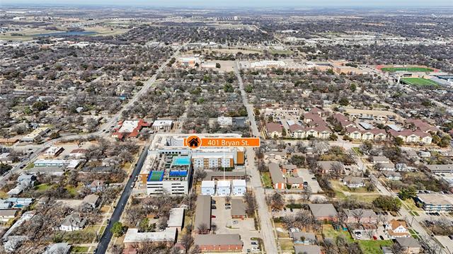 Building Photo - 401 Bryan St