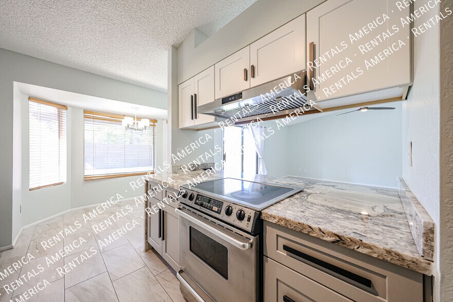 Building Photo - 3103 E Villa Rita Dr